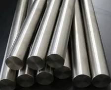 Anong mga pambihirang tagumpay ang nakamit sa pagbuo ng mga nobelang haluang metal na materyales?